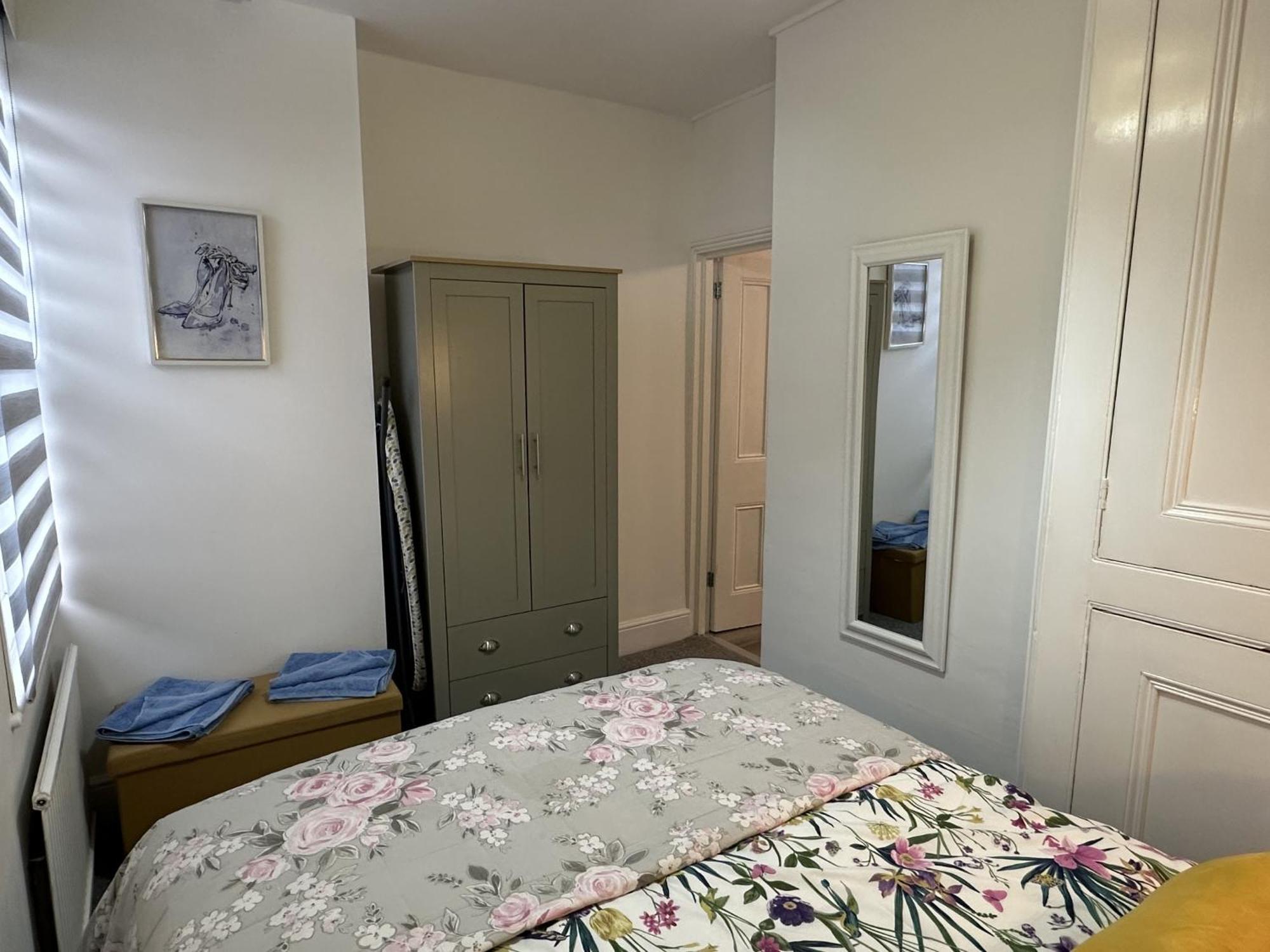 Penhale Holiday Flats Eastbourne Room photo